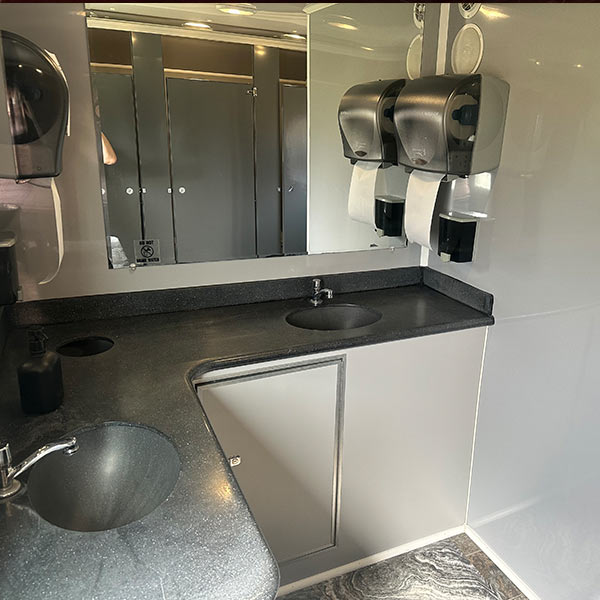 Bella Trailers - VIP wedding event restroom and mobile bathrooms