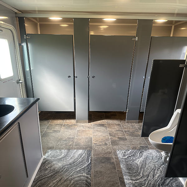 Bella Trailers - VIP wedding event restroom and mobile bathrooms